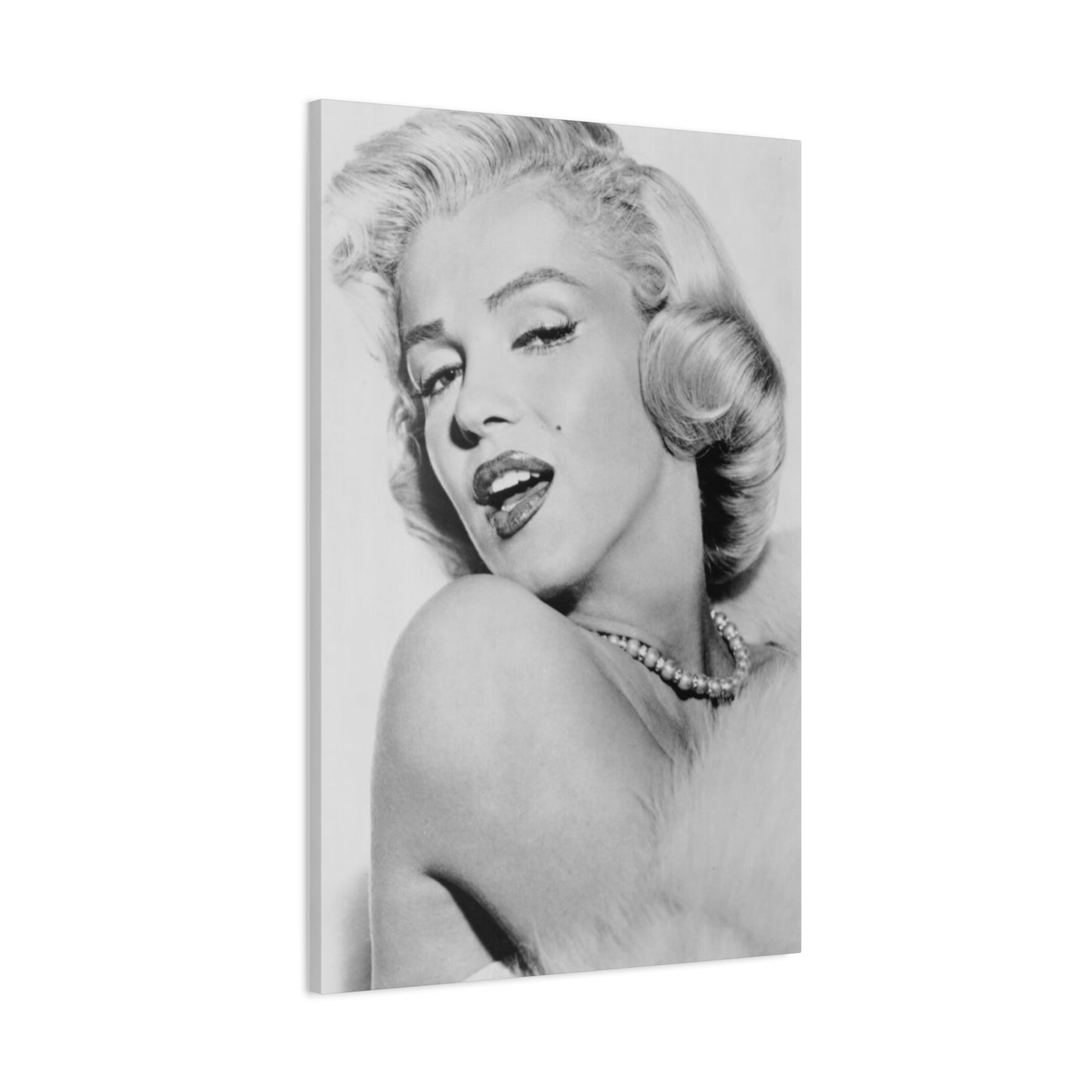 Monochrome Beautiful Marilyn Monroe Wall Art & Canvas Prints