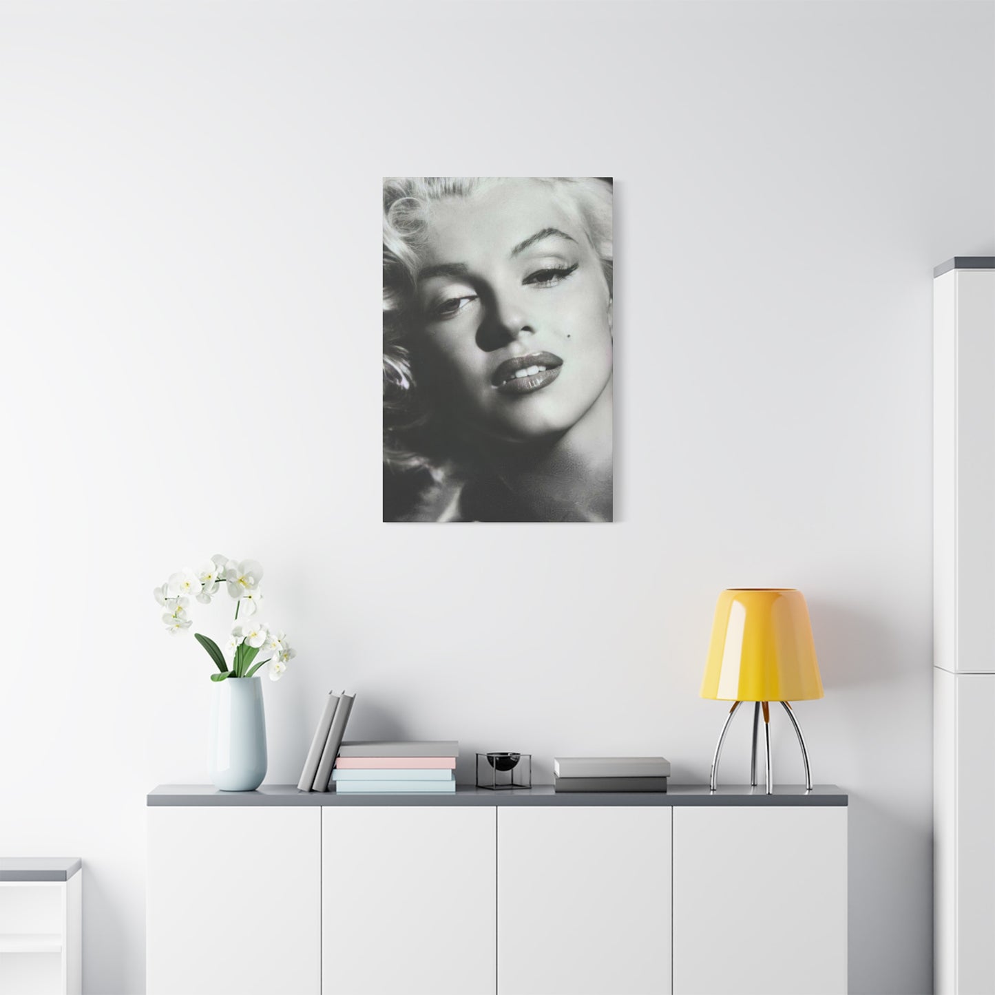 Monochrome Marilyn Monroe Beautiful Poster Wall Art & Canvas Prints