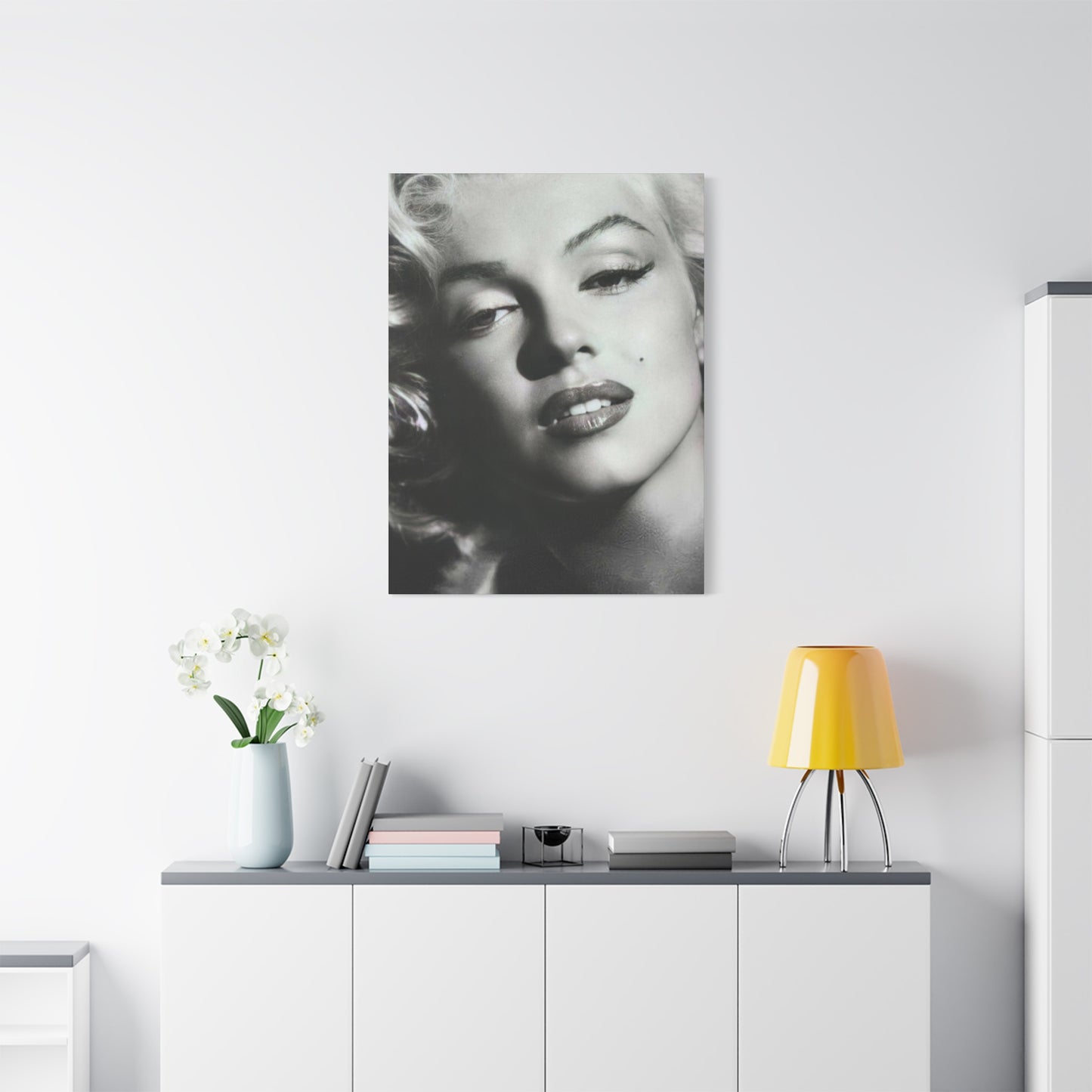 Monochrome Marilyn Monroe Beautiful Poster Wall Art & Canvas Prints