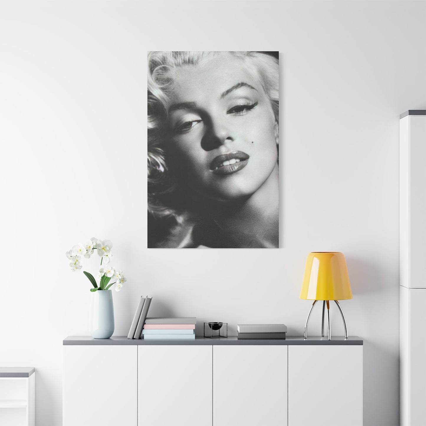 Monochrome Marilyn Monroe Beautiful Poster Wall Art & Canvas Prints