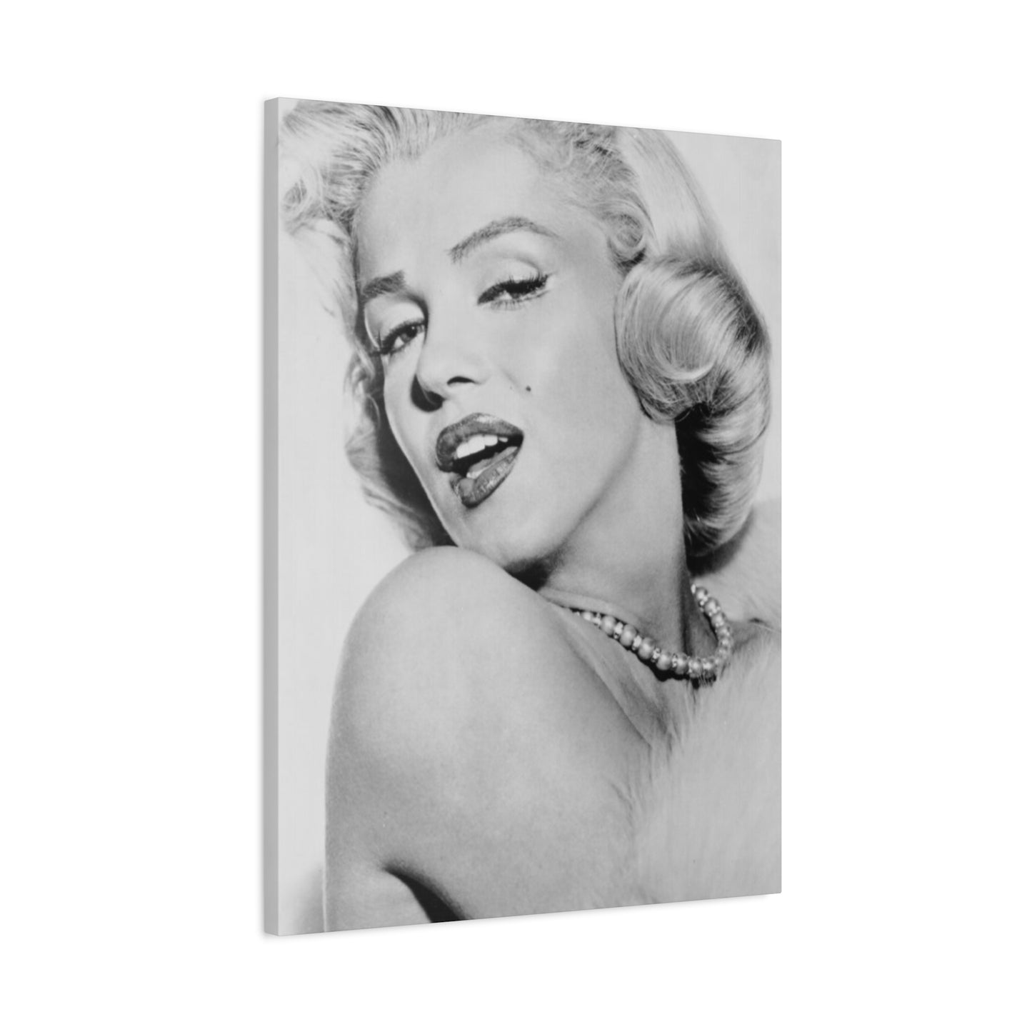 Monochrome Beautiful Marilyn Monroe Wall Art & Canvas Prints