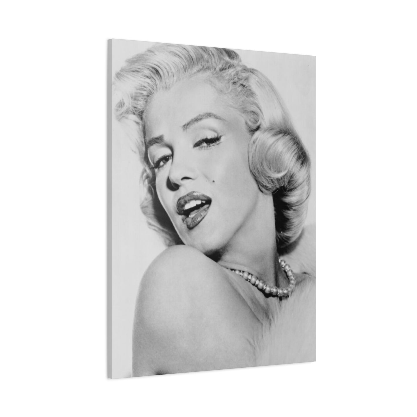 Monochrome Beautiful Marilyn Monroe Wall Art & Canvas Prints